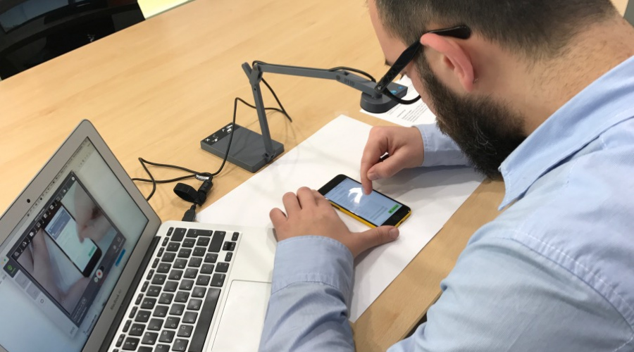 Conducting usability testing on mobile devices